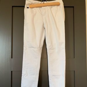White kancan skinny jeans
